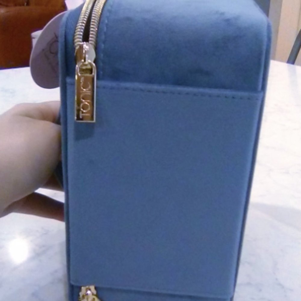 Tonic Luxe Velvet Jewelry Cube in Storm